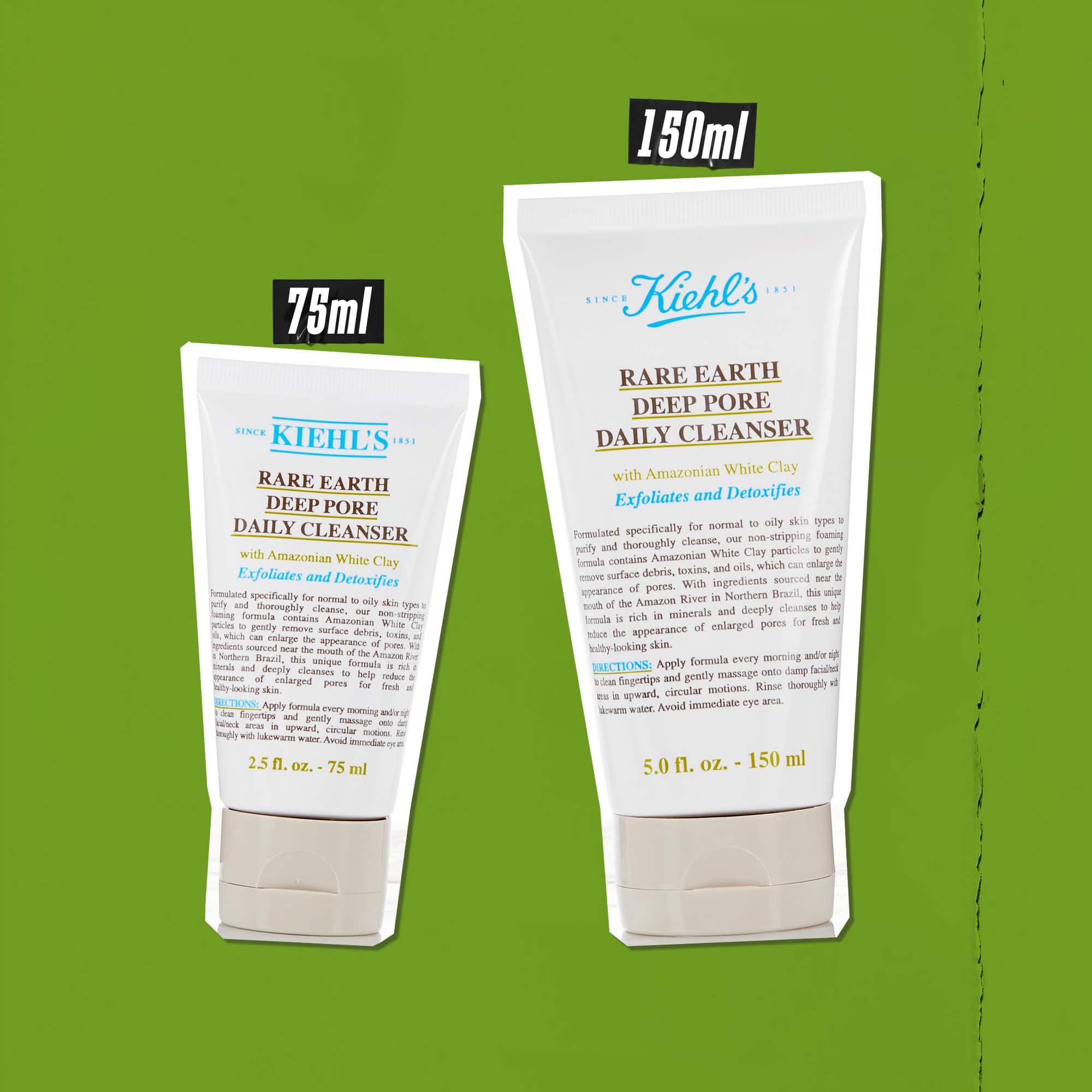 Три туби Rare Earth Deep Pore Daily Cleanser в различни размери (75 мл, 125 мл, 150 мл) на зелен фон.