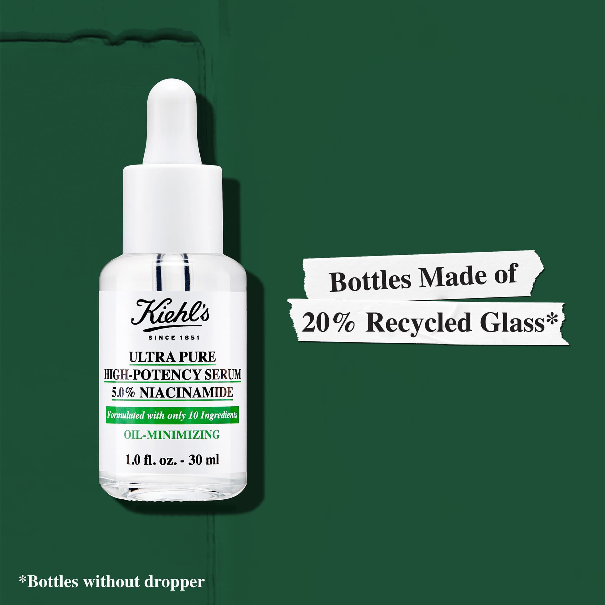 Бутилките на висококонцентрирания серум Kiehl's Ultra Pure са изработени от 20% рециклирано стъкло